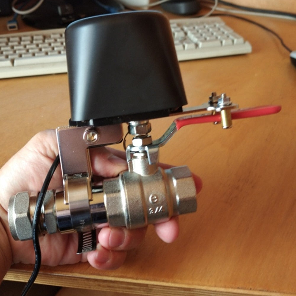 Smart WiFi or Zigbee Water Valve. ON/OFF Auto Control, Countdown Timer Valve . Supports Alexa and Google Home. UK or EU Plug version is available. Please select the correct version.